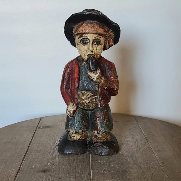 Vintage Folk Art Hand Carved Wooden Figure of a Man Smoking a Pipe - Picture 1 of 9